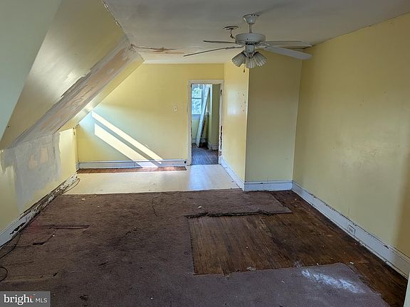 3rd image of 1511 68th Ave
