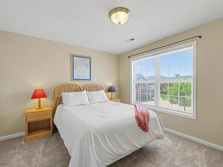 106 Essex Ln #3 — Photo 22