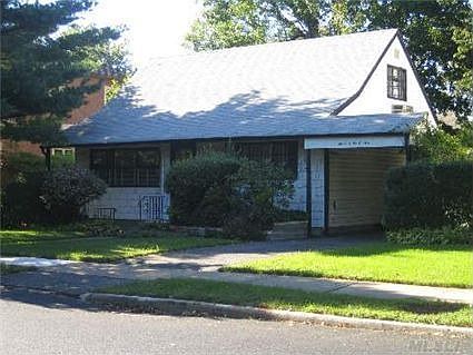 1st image of 246-09 Thornhill Ave