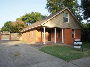 509 N Yosemite St, Iowa Park, TX 76367