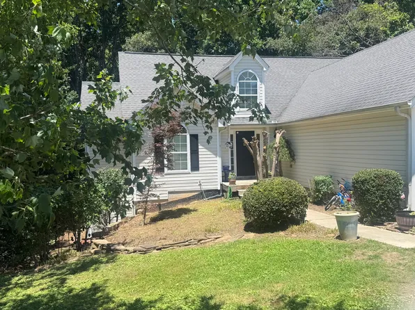4724 Melbourne Trl, Flowery Branch, GA 30542