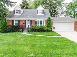 2736 Manchester Rd, Ann Arbor, MI 48104