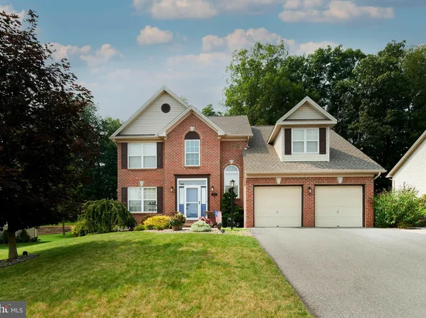 112 Forest Glen Cir, Port Matilda, PA 16870