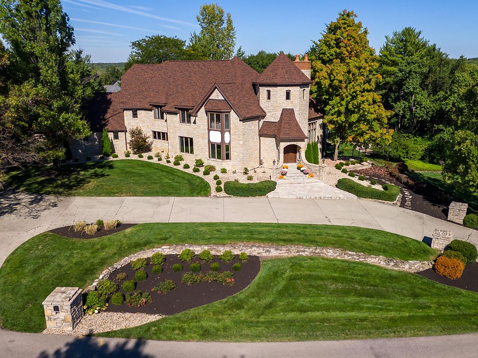1st image of 1650 Abbotsford Green Dr