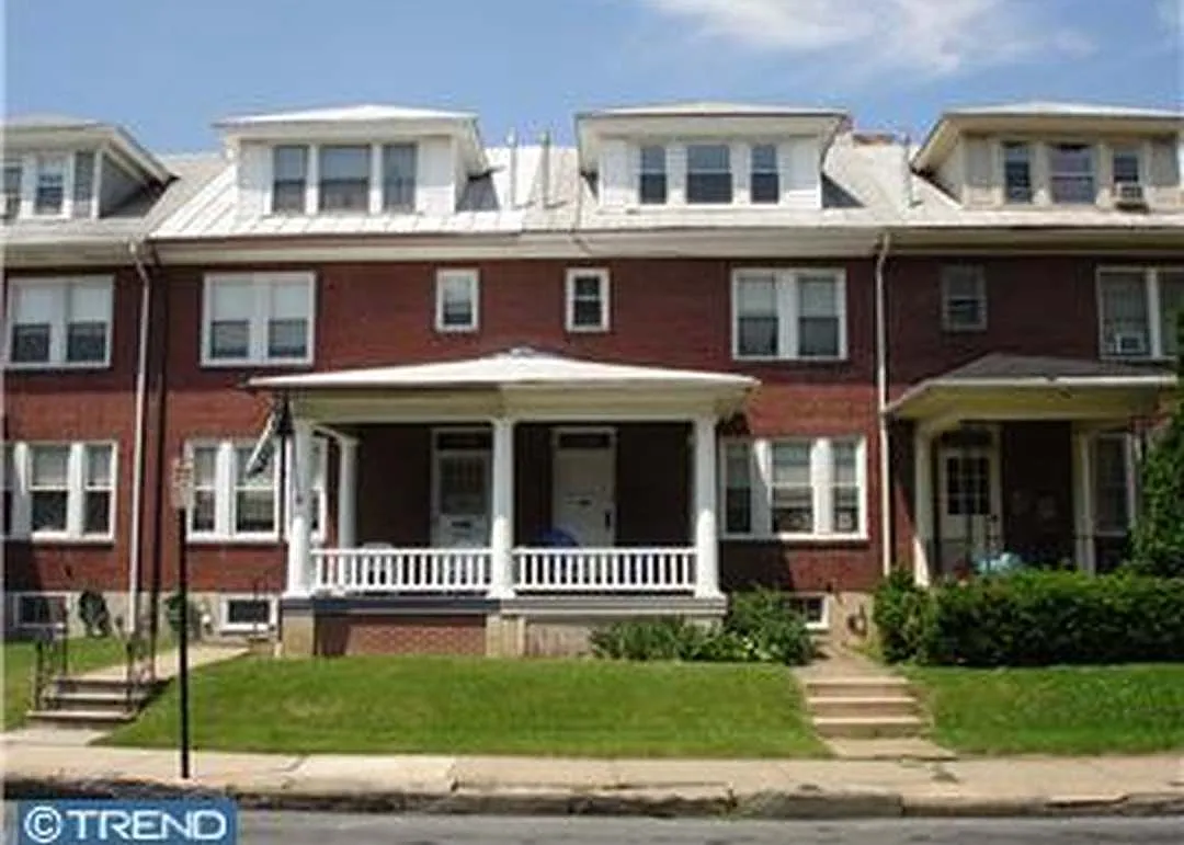 1 bed, $950 — Photo 1