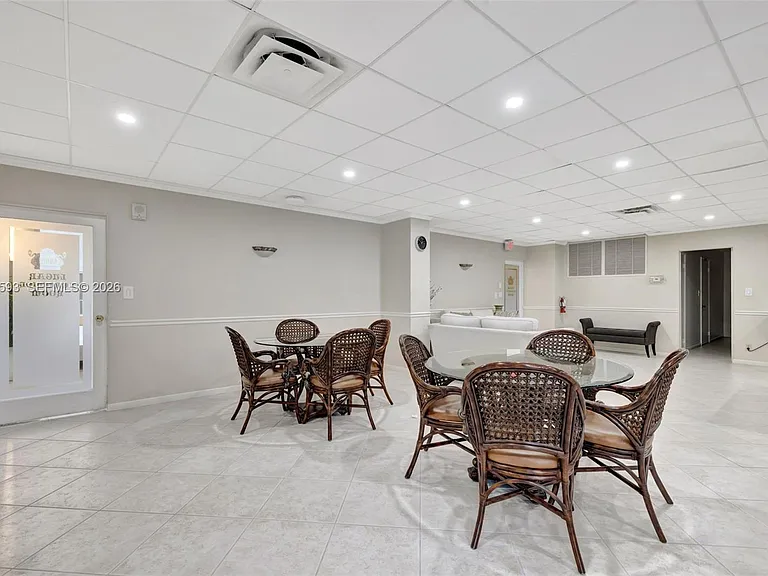 4100 Galt Ocean Dr #1706 — Photo 44