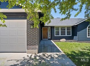 1725 N White Oak Way, Meridian, ID 83646