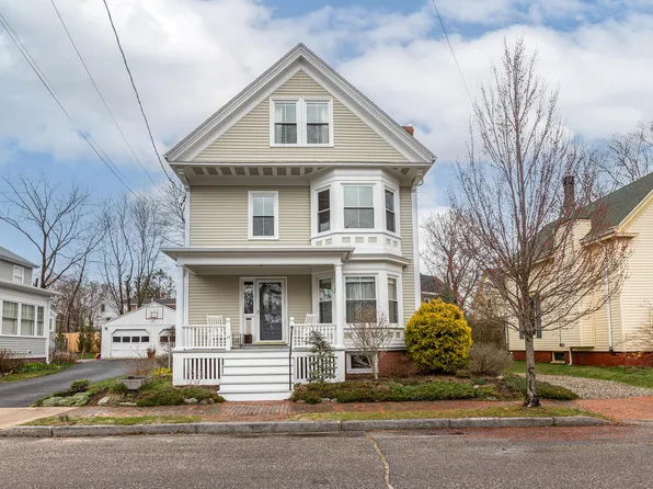 19 Richardson Street, Portland, ME 04103