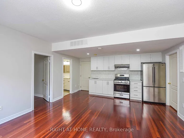 2229 Glazebrook Cir #LOWER — Photo 11