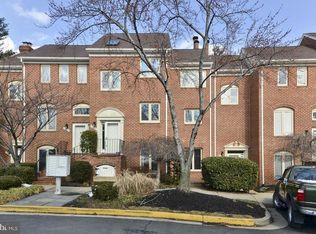 1853 N Uhle St, Arlington, VA 22201