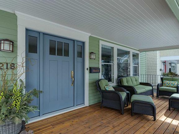 2nd image of 3218 W 6th St SW