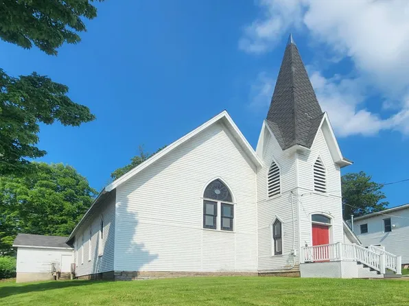 147 Fenner Ave, Troy, PA 16947