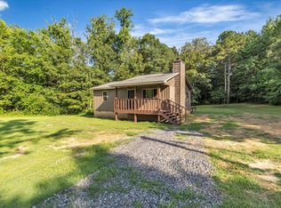 212 Cherokee Dr, Chatsworth, GA 30705