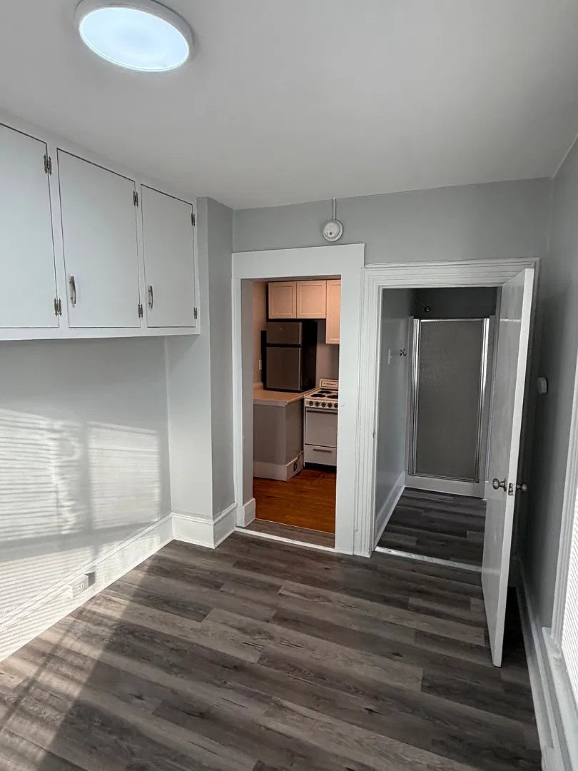Studio, 225 sqft, $750 — Photo 3