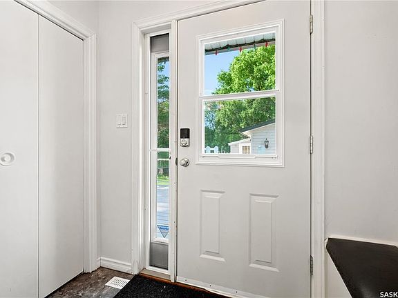 4th image of 314 Gastle STREET