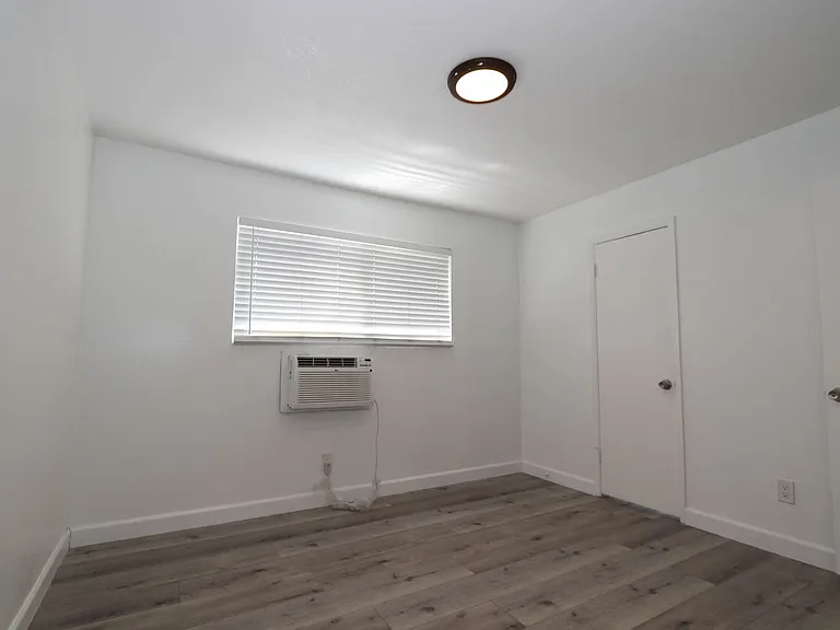460 Vista Ave — Photo 19