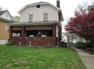 325 Hawthorne St, Canonsburg, PA 15317
