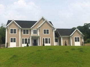 24 Stableview Ln, Brewster, NY 10509