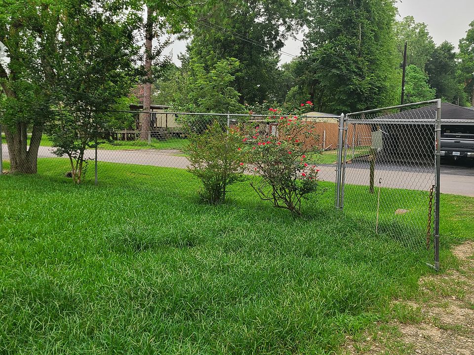 1st image of 818 Ferol Ln