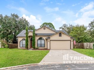8808 Mountain Lake Dr S, Jacksonville, FL 32221