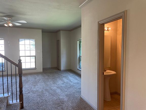 3rd image of 2329 Homewood Ln
