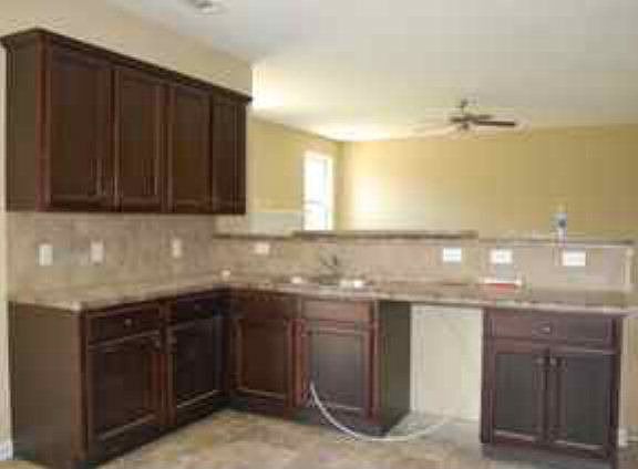 3rd image of 4013 Liberty Estates Dr #4