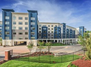 151 Edgeway Dr APT 522, Winston Salem, NC 27104