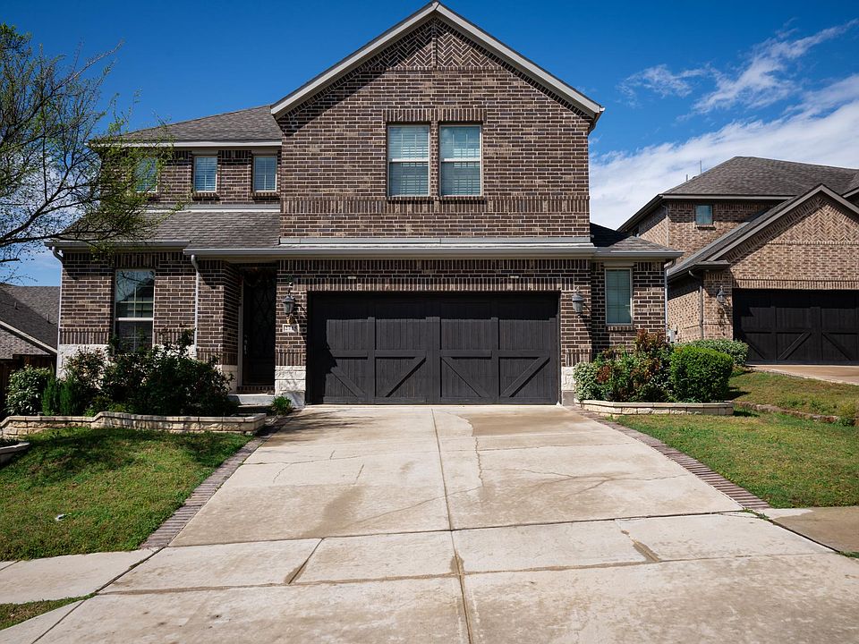 1st image of 2715 Baron Ln