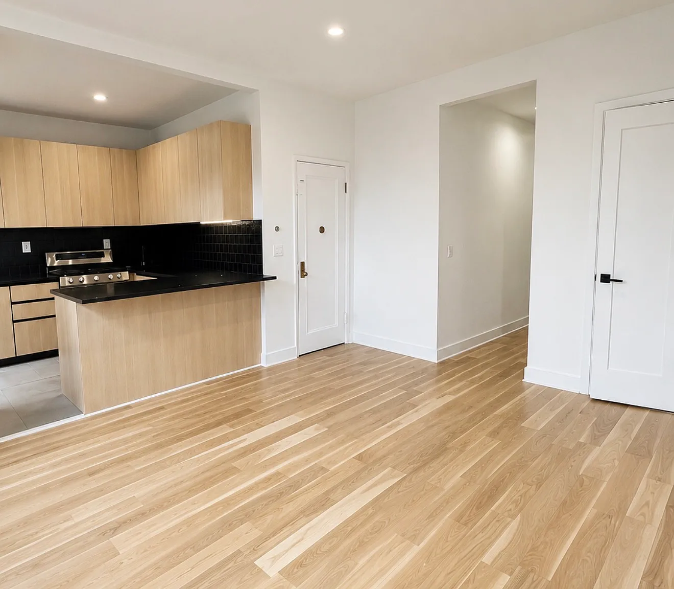132 Franklin Street — Photo 3