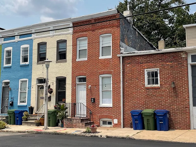 864 Carroll St — Photo 23