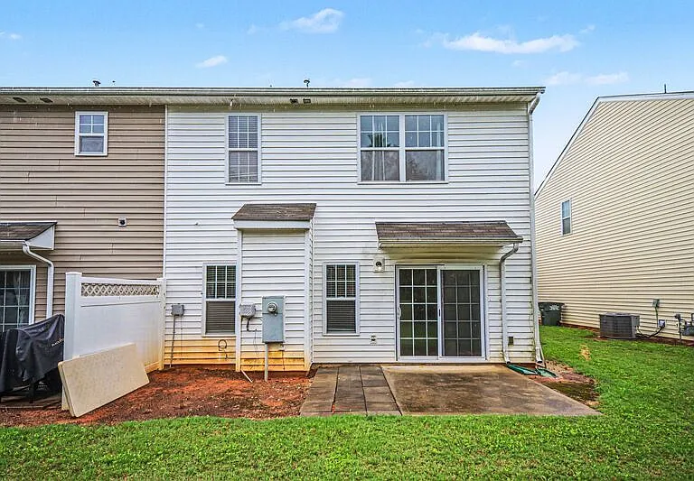 10405 Bunclody Dr — Photo 12