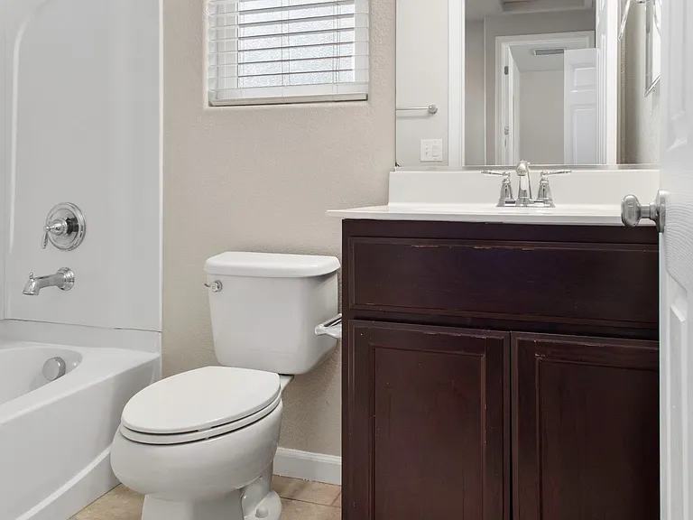 3249 Torrance Ave — Photo 17