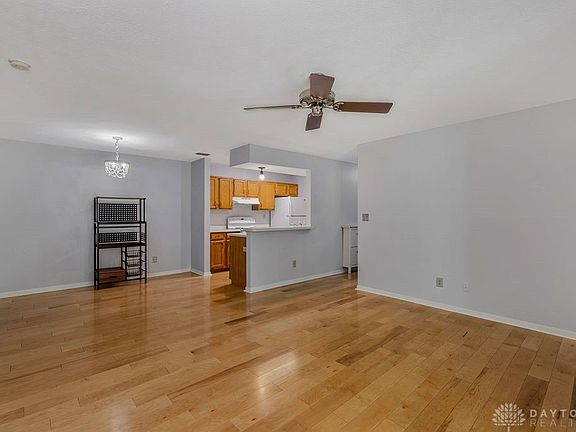 4th image of 188 Mallard Glen Dr APT 4
