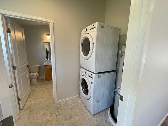 3rd image of 7809 Pacific Ave #4-101