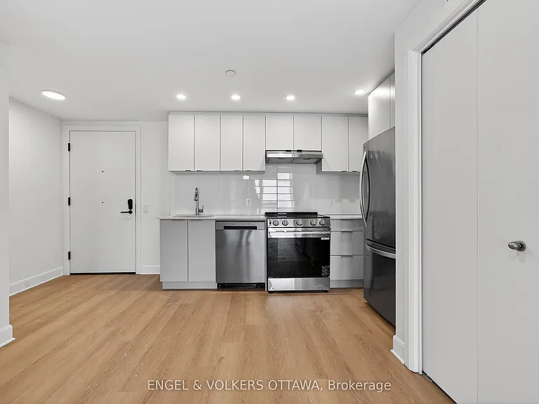 1370 Carling Ave #1203 — Photo 9