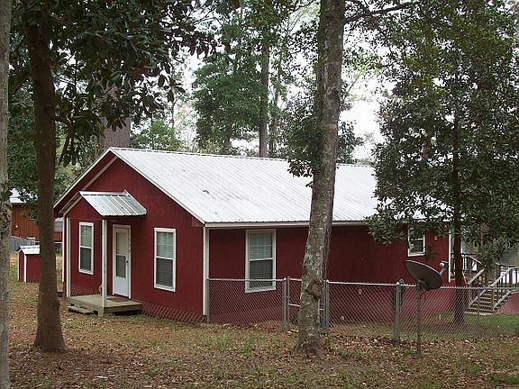 3rd image of 530 Sherwood Forest Dr W