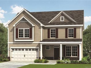 324 Gadson Dr, Hope Mills, NC 28348