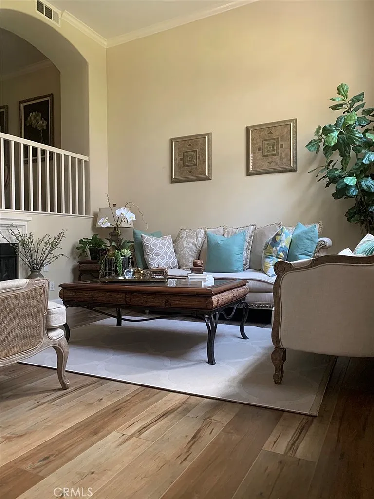 3 bed, 1683 sqft, $4,750 — Photo 3
