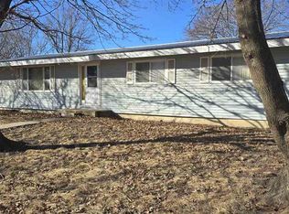 202 N Iowa St, Keota, IA 52248