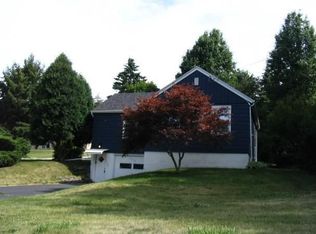 11111 W Armour Ave, Greenfield, WI 53228