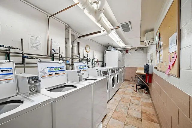 1339 N Dearborn St #7D — Photo 9