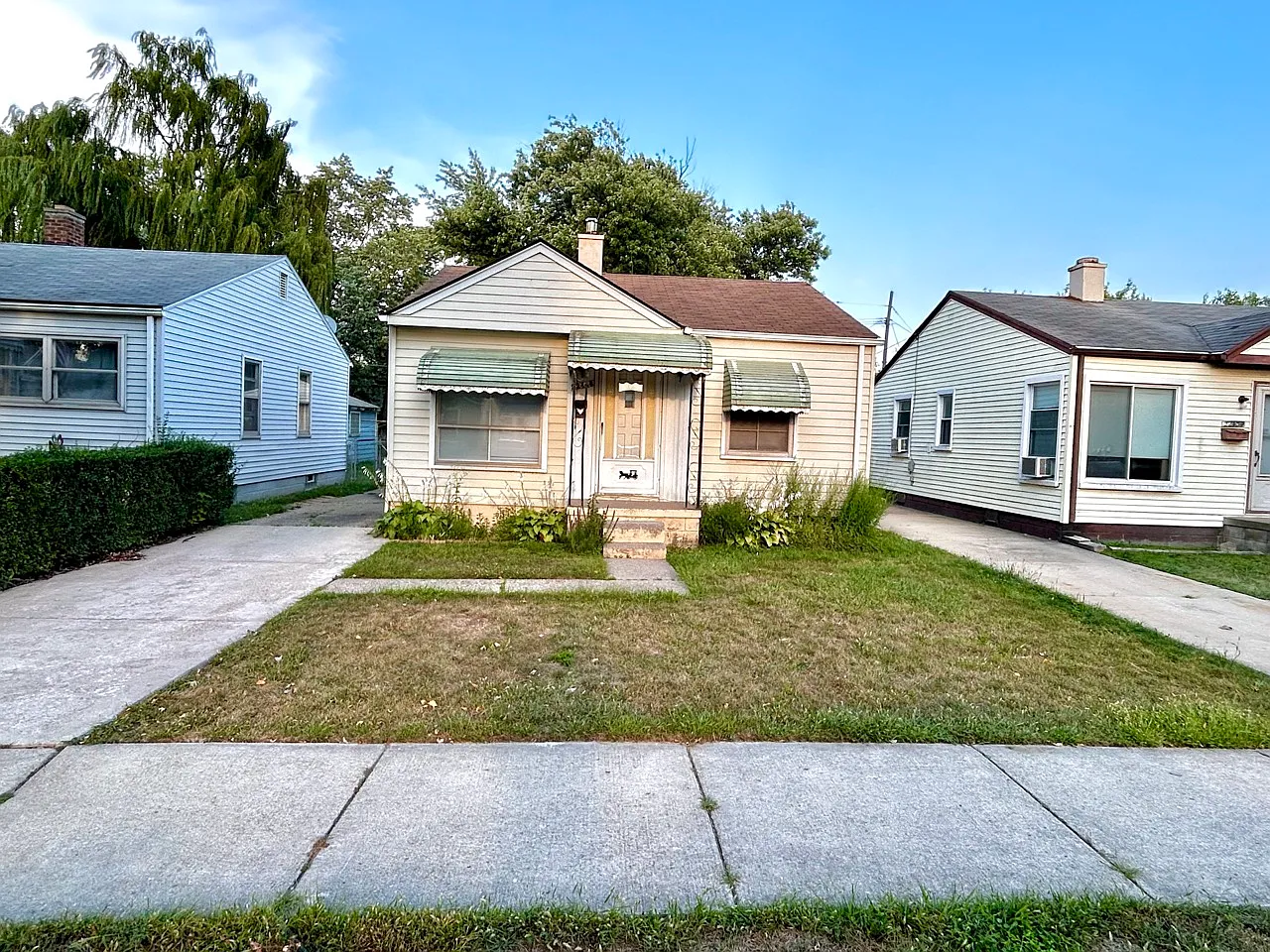 2 bed, 800 sqft, $1,200 — Photo 1