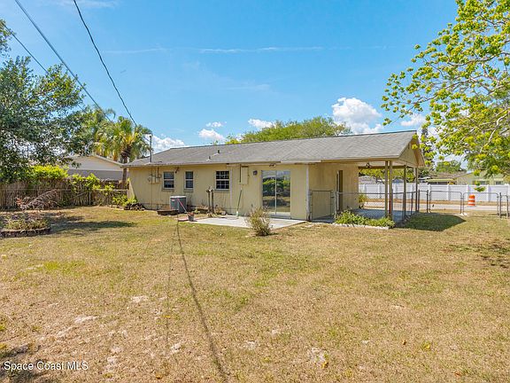4th image of 1125 Bonnymede Dr