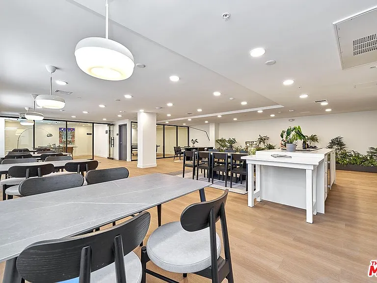 510 S Oxford Ave #310 — Photo 18
