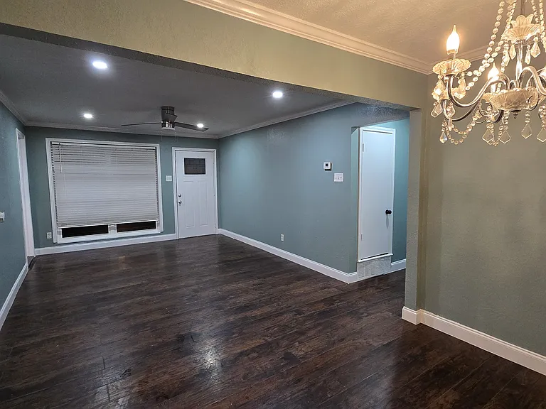 4403 Harvey Dr — Photo 12