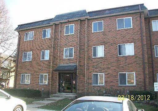 1st image of 929 Buccaneer Dr APT 5