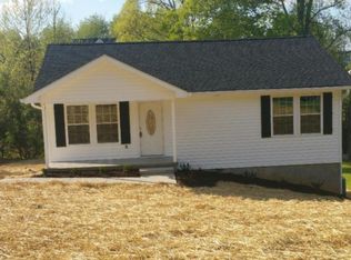 155 Cloverdale Ln, Johnson City, TN 37604