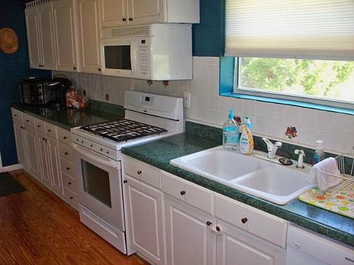 5th image of 9151 NW 40th St