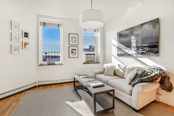 Sold by Compass | media 6