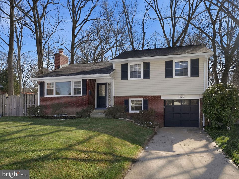 1st image of 3015 Crane Dr